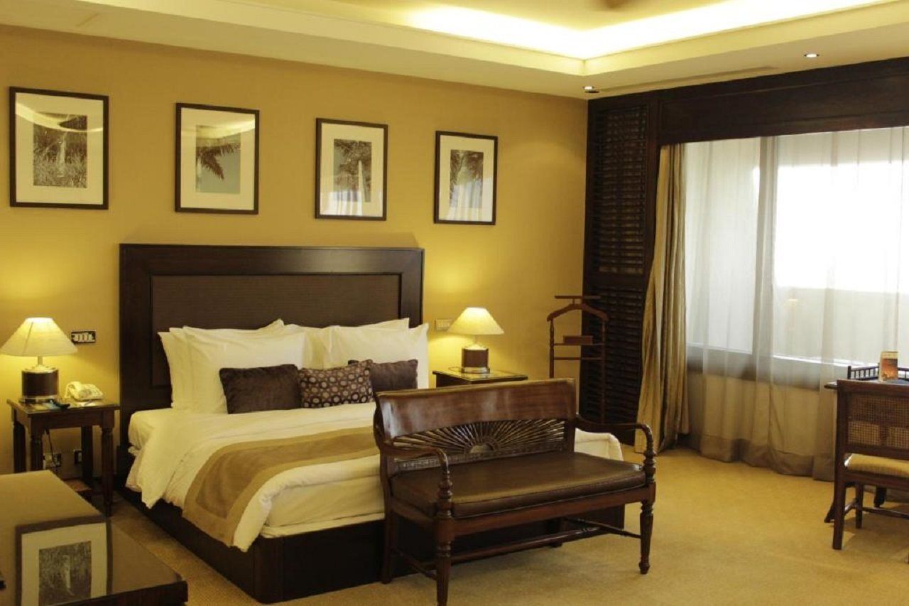 Radisson Blu Resort, Schardscha Exterior foto A bedroom at the Taj Bengal